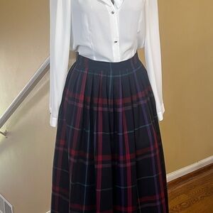 Thompson 100 % Pure Wool Blue and Red Maxi Pleated A-Line Skirt